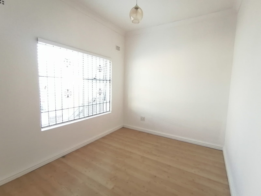 2 Bedroom Property for Sale in Wetton Western Cape
